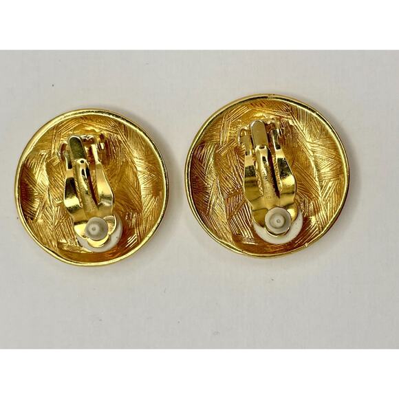 GIVENCHY PARIS NEW YORK SIGNATURE GREEK KEY CLIP-ON STATEMENT EARRINGS SIGNED - Picture 5 of 5